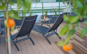 Aris Premium Accommodations