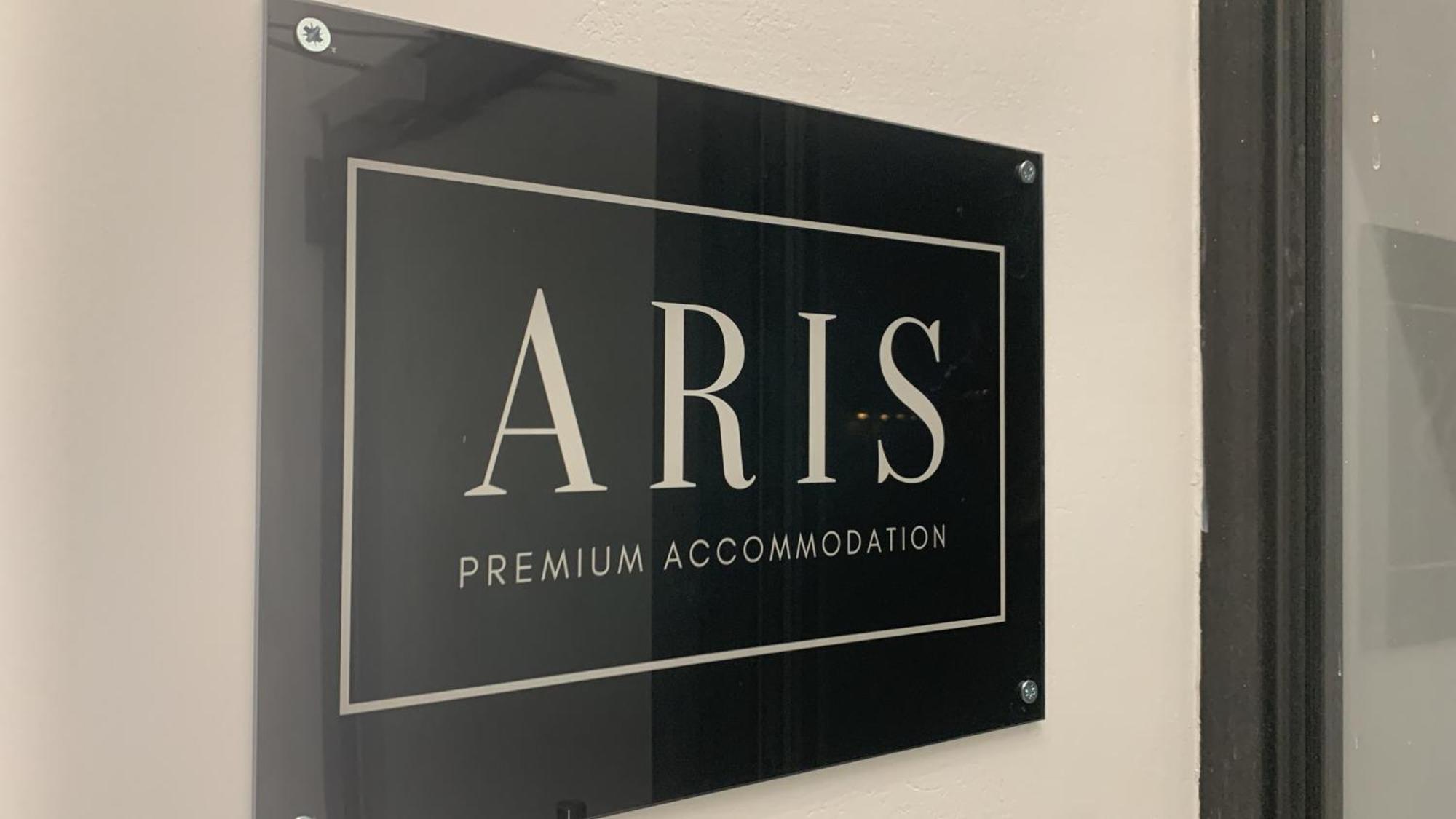 Aris Premium Accommodations Athens Exterior photo